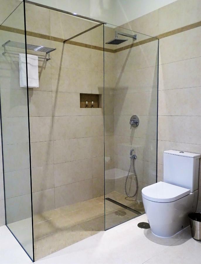 Bowen, Luxury Suites Lagos Exterior photo